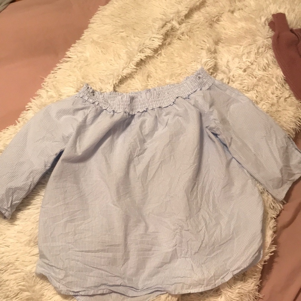Off the shoulder H&M shirt